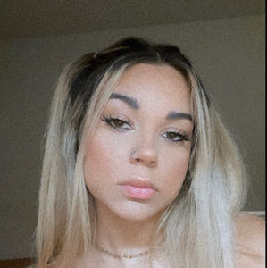 Meet your Posher, Isadora